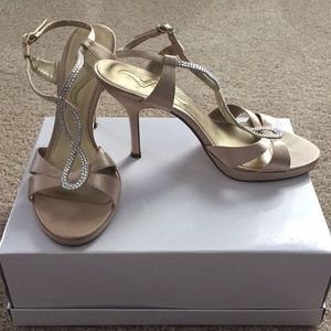 Strappy gold heels size 9.5